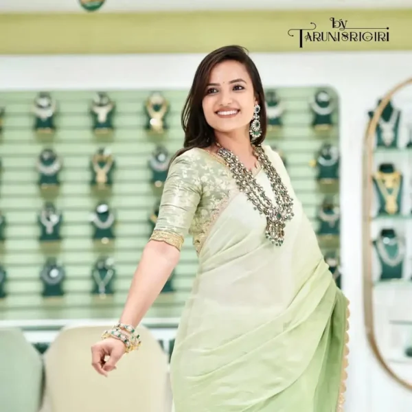 Pista Green Brocade Banaras Silk Saree - Image 4